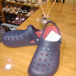 Unisex Navy Blue Classic Crocs – Lightweight Breathable Slip-On Sandals with Adjustable Heel Strap