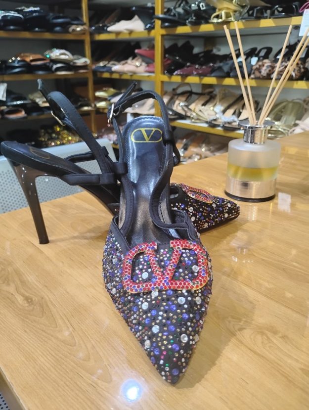 Luxury Rhinestone Embellished Black Stiletto Heels for Women – Sparkly Pointed-Toe Slingback Pumps