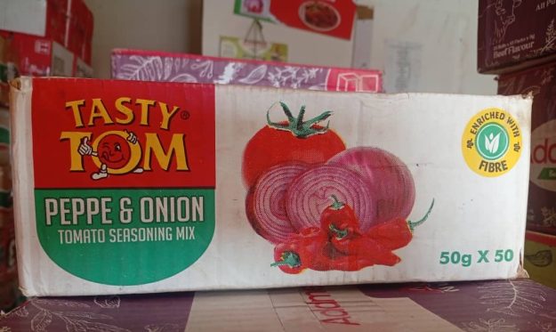 Tasty Tom Tomato paste (Pepper and Onion)