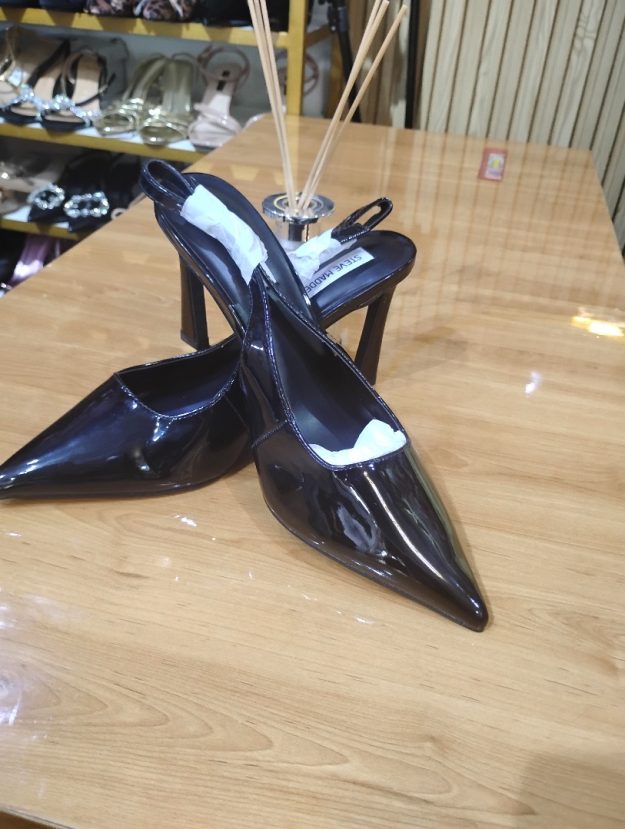 Black Patent Leather Pointed-Toe Stiletto Heels for Women – Elegant High Heel Slingback Pumps