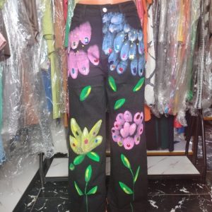 Women’s Hand-Painted Black Wide-Leg Jeans – Artistic Floral Design Streetwear