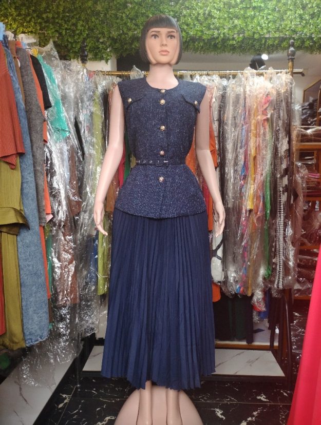 Navy Blue Sleeveless Pleated Two-Piece Dress – Elegant Belted Waist Top and Maxi Skirt Set for Women